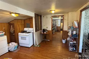 223 Walker St, Kings Mountain, NC 28086 - Photo 10