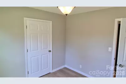 1220 Old Greenbriar Drive, Lancaster, SC 29720 - Photo 16