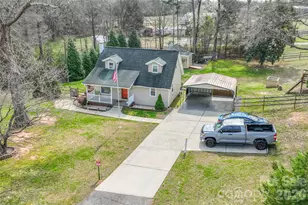 1411 Hensley Road E, Fort Mill, SC 29715 - Photo 38