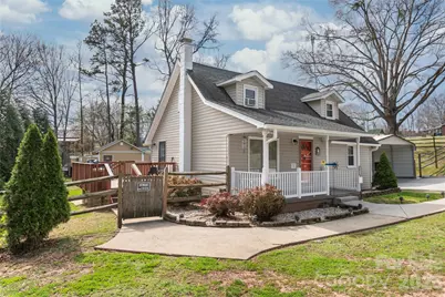 1411 Hensley Road E, Fort Mill, SC 29715 - Photo 2