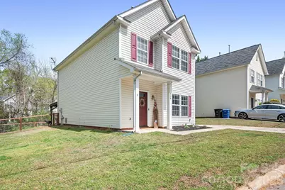 520 E Iredell Avenue, Mooresville, NC 28115 - Photo 1