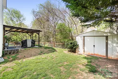 520 E Iredell Avenue, Mooresville, NC 28115 - Photo 24