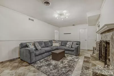 1315 Shady Bluff Drive, Charlotte, NC 28211 - Photo 6