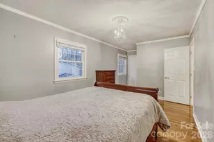 1315 Shady Bluff Dr, Charlotte, NC 28211 - Photo 20