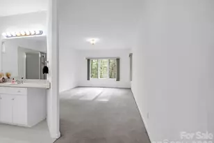 5 Hearthstone Ln, Flat Rock, NC 28731 - Photo 14