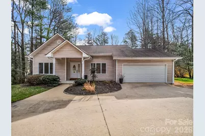 5 Hearthstone Lane, Flat Rock, NC 28731 - Photo 2