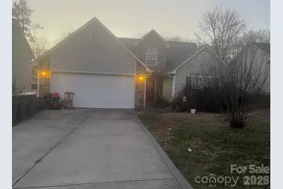 2636 Thistle Brook Drive, Concord, NC 28027 - Photo 2