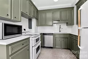 301 W 10th St, Charlotte, NC 28202 - Photo 24