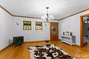 18 Holly Spgs Dr, Sapphire, NC 28774 - Photo 6