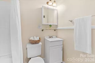 63 Washington Ave, Asheville, NC 28804 - Photo 26