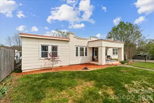 63 Washington Ave, Asheville, NC 28804 - Photo 2