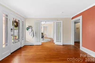 63 Washington Avenue, Asheville, NC 28804 - Photo 10