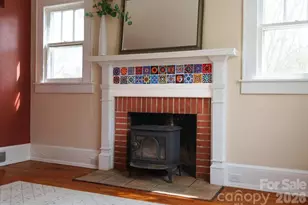 63 Washington Ave, Asheville, NC 28804 - Photo 6