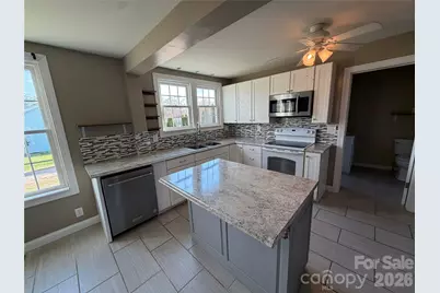 405 Jug Wilson Street, Morganton, NC 28655 - Photo 4