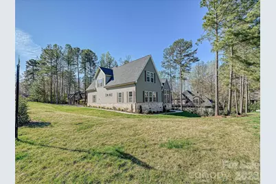 4609 Firethorn Court, Denver, NC 28037 - Photo 2