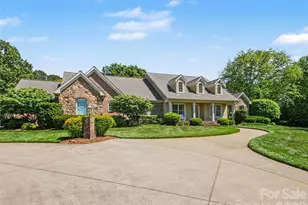 1422 Stone Gate Dr, Shelby, NC 28150 - Photo 2