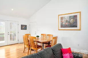 311 Hookers Gap Rd, Candler, NC 28715 - Photo 16