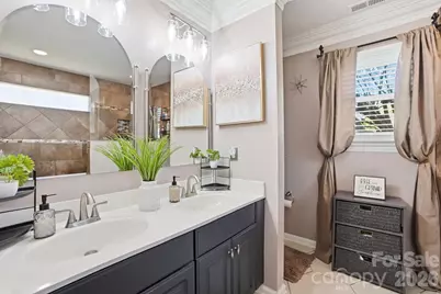 8540 Piccone Brook Lane, Charlotte, NC 28216 - Photo 26