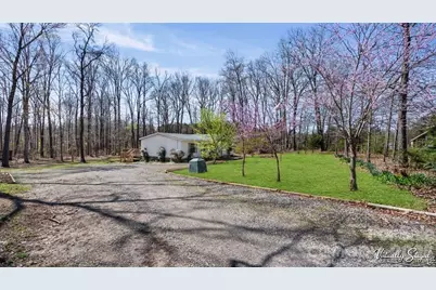 145 White Rock Farm Lane, Statesville, NC 28625 - Photo 2