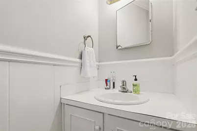 4417 Collingwood Drive, Charlotte, NC 28209 - Photo 18