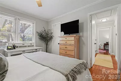 4417 Collingwood Drive, Charlotte, NC 28209 - Photo 12