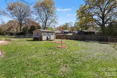 4417 Collingwood Drive, Charlotte, NC 28209 - Photo 22