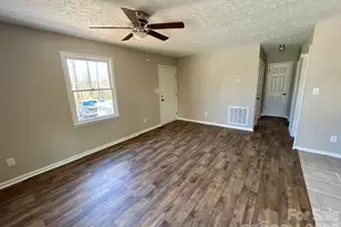 201 Brookdale Pl NW, Lenoir, NC 28645 - Photo 4