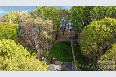 4841 Mountain Point Lane, Charlotte, NC 28216 - Photo 4