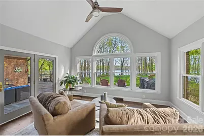 4841 Mountain Point Lane, Charlotte, NC 28216 - Photo 12