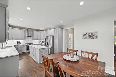 4841 Mountain Point Lane, Charlotte, NC 28216 - Photo 14