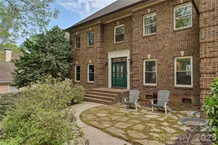 4841 Mountain Point Ln, Charlotte, NC 28216 - Photo 4