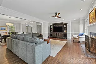 4841 Mountain Point Ln, Charlotte, NC 28216 - Photo 24