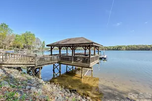 4841 Mountain Point Ln, Charlotte, NC 28216 - Photo 38