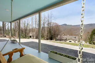 33 Freedom Dr, Waynesville, NC 28786 - Photo 4