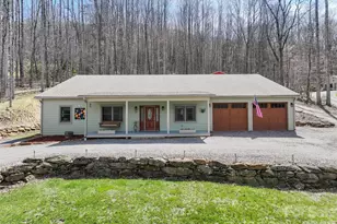 33 Freedom Dr, Waynesville, NC 28786 - Photo 2