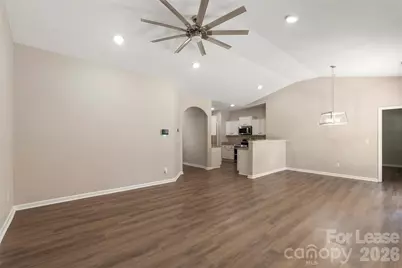 6113 Purbeck Way, Charlotte, NC 28215 - Photo 10