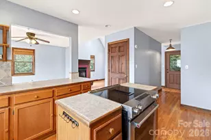 169 Hilltop Rd, Black Mountain, NC 28711 - Photo 22
