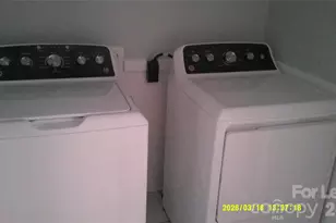 3826 16th St NE, Hickory, NC 28601 - Photo 8