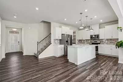 8109 Overmeadow Lane, Charlotte, NC 28269 - Photo 8