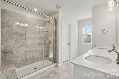 8109 Overmeadow Lane, Charlotte, NC 28269 - Photo 14