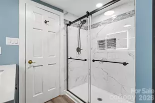 2407 4th St NE, Hickory, NC 28601 - Photo 24