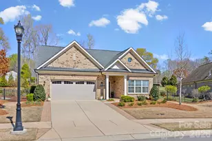 5232 Courtyard Ln, Belmont, NC 28012 - Photo 2