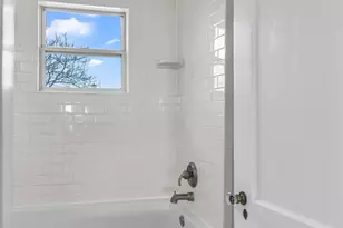 100 Bradley St, Asheville, NC 28806 - Photo 12