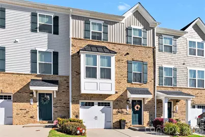 411 Dalton Circle, Fort Mill, SC 29715 - Photo 2