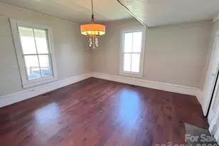 202 E Central Ave, Catawba, NC 28609 - Photo 6