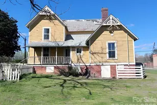 202 E Central Ave, Catawba, NC 28609 - Photo 28