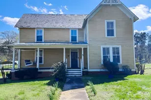 202 E Central Ave, Catawba, NC 28609 - Photo 1