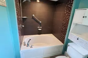 202 E Central Ave, Catawba, NC 28609 - Photo 14