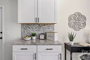 3208 Boyd St, Charlotte, NC 28208 - Photo 18