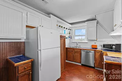 26 E Chestnut Street, Asheville, NC 28801 - Photo 30